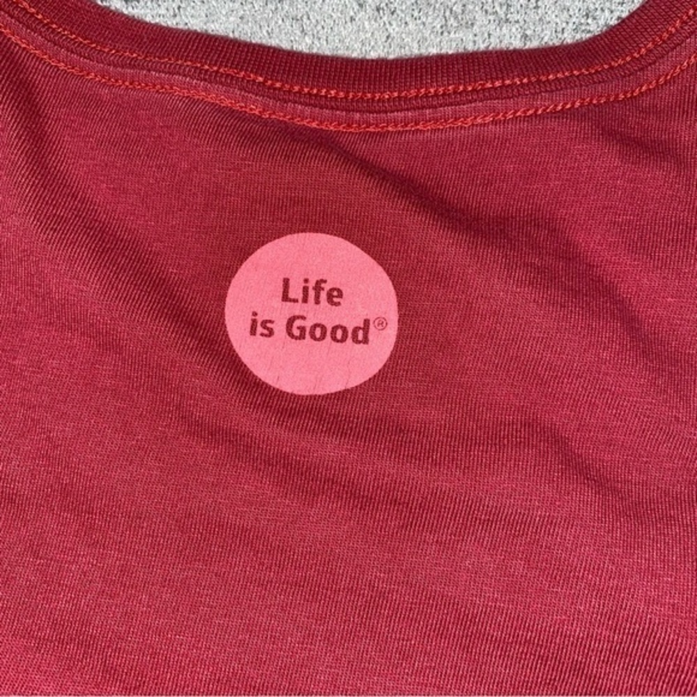 Life is Good don’t stop believing‎ santa tee small holiday Christmas - Picture 5 of 6